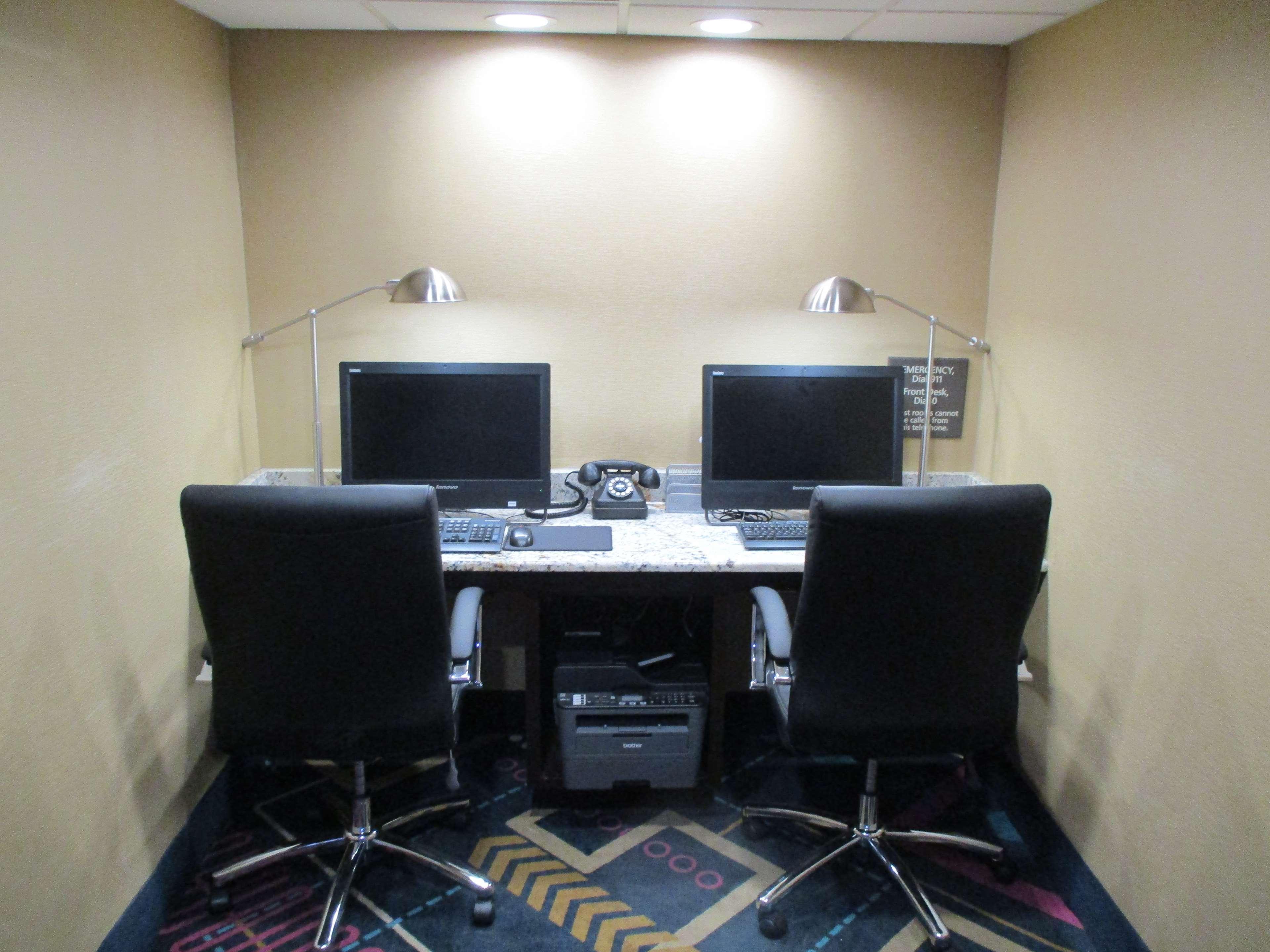 Best Western Plus Lake Jackson Inn & Suites Екстер'єр фото