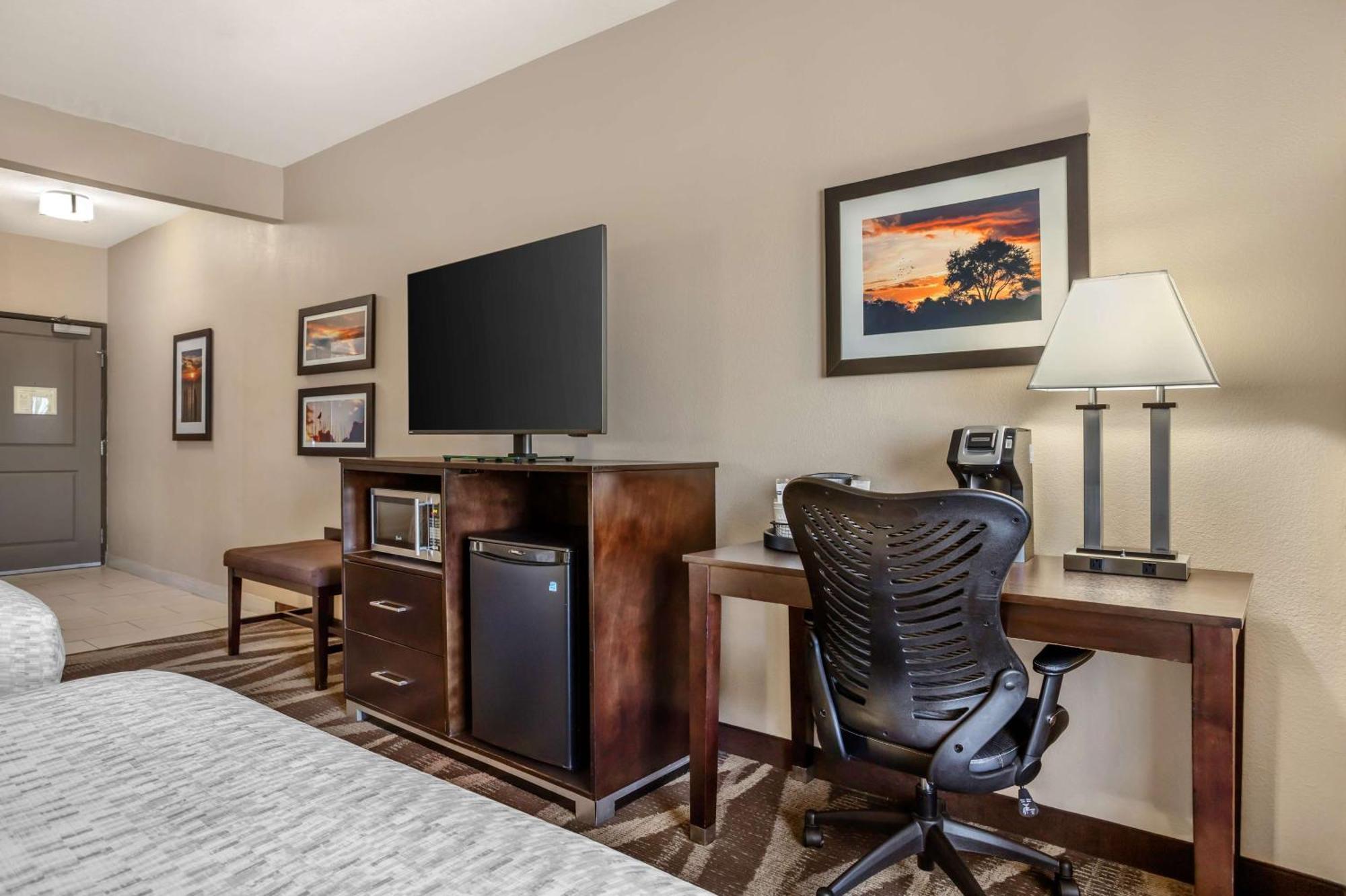 Best Western Plus Lake Jackson Inn & Suites Екстер'єр фото