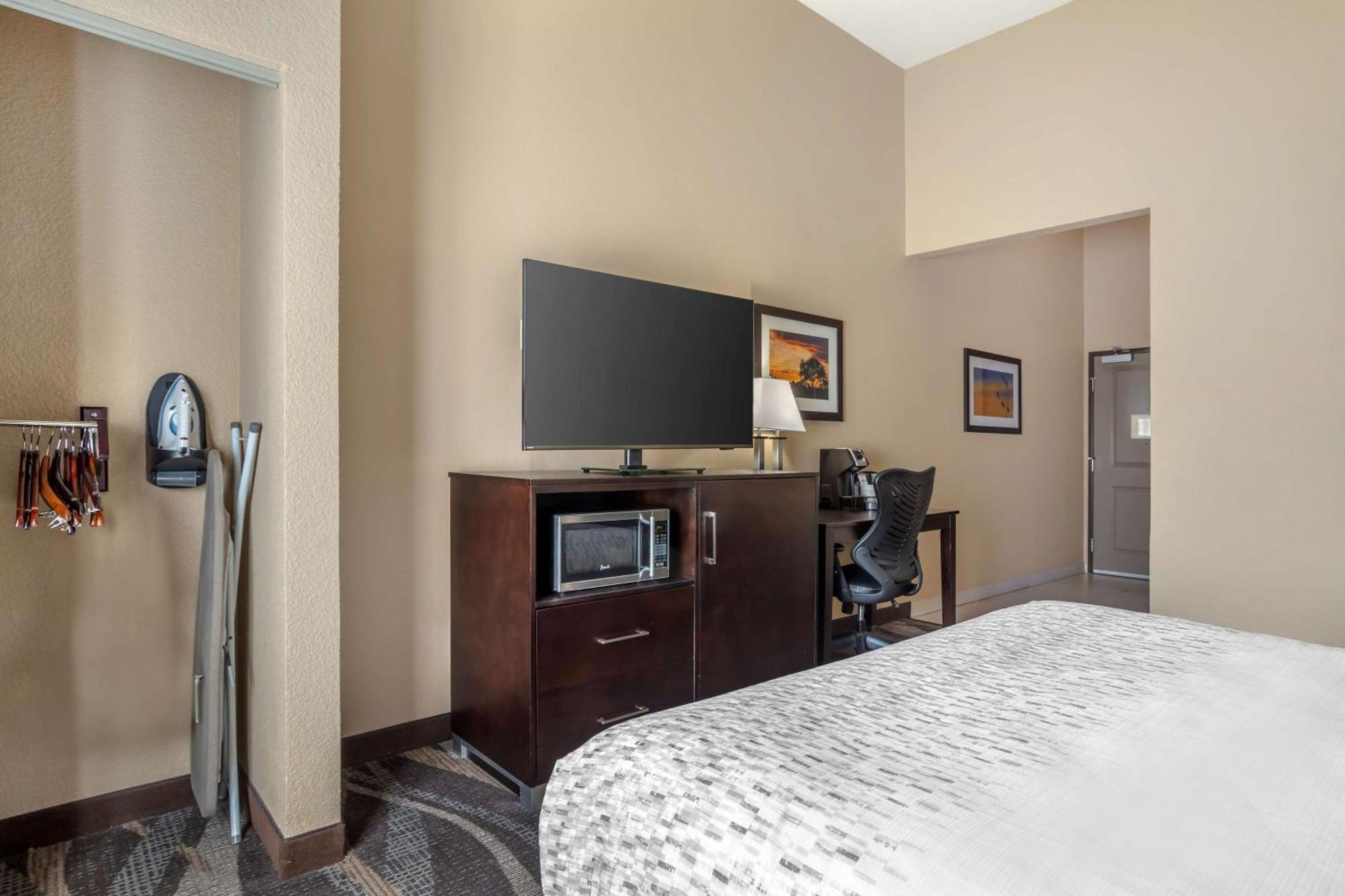 Best Western Plus Lake Jackson Inn & Suites Екстер'єр фото